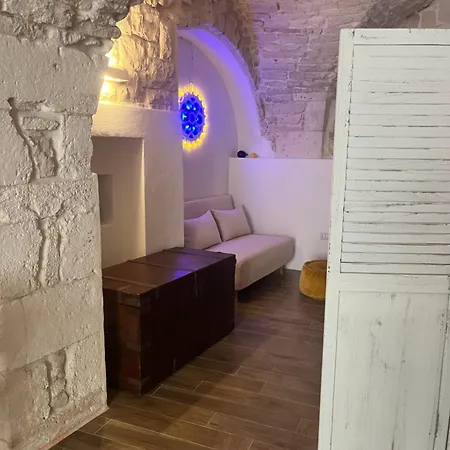 Casa Violetta 2025 مارتينا فرانكا